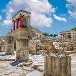 Holiday House Heraklion Deluxe